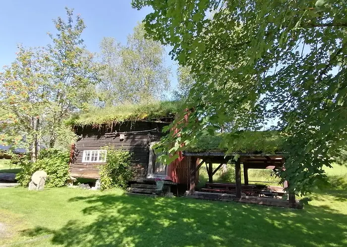 Lensmansgarden Fjosen